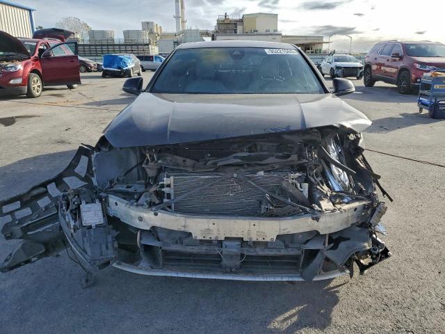 BMW 2 Series Image 4