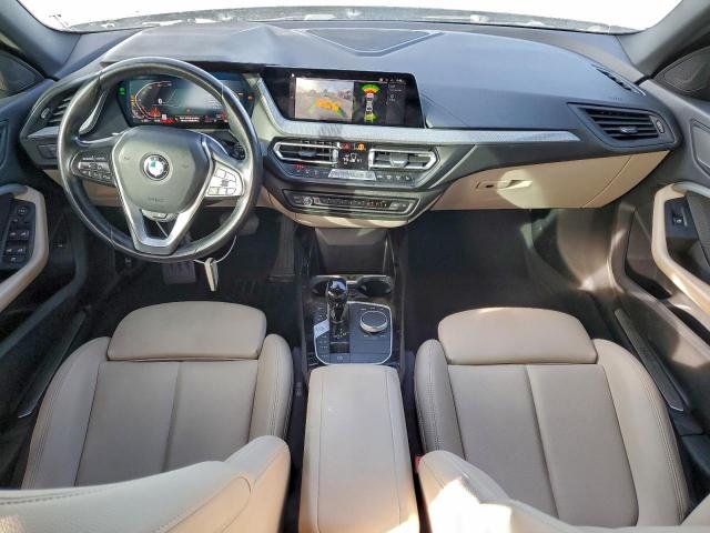 BMW 2 Series Image 10