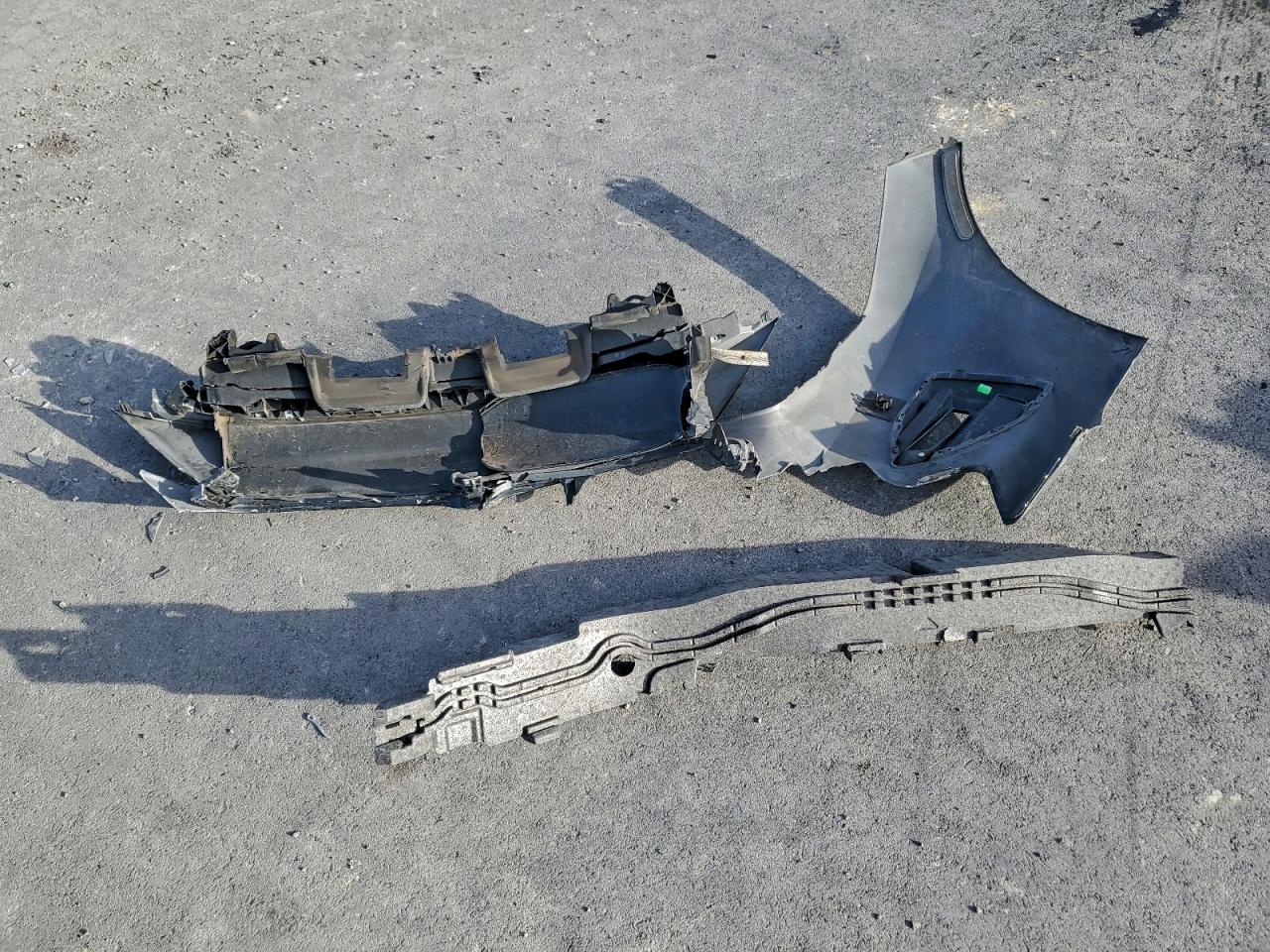 BMW 2 Series Image 8