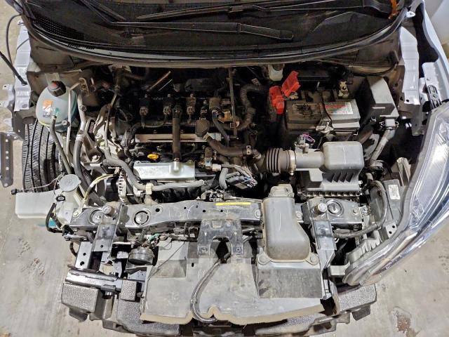 Nissan Versa Sv Image 11