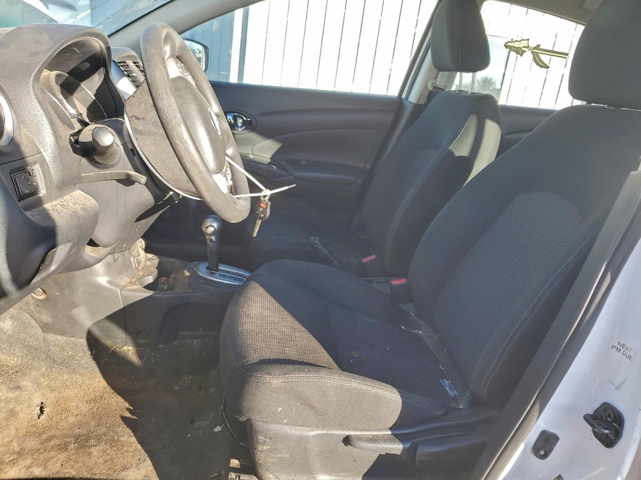 Nissan Versa S Image 2