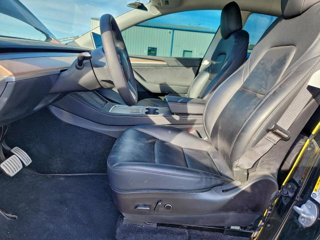 Tesla Model Y Image 8