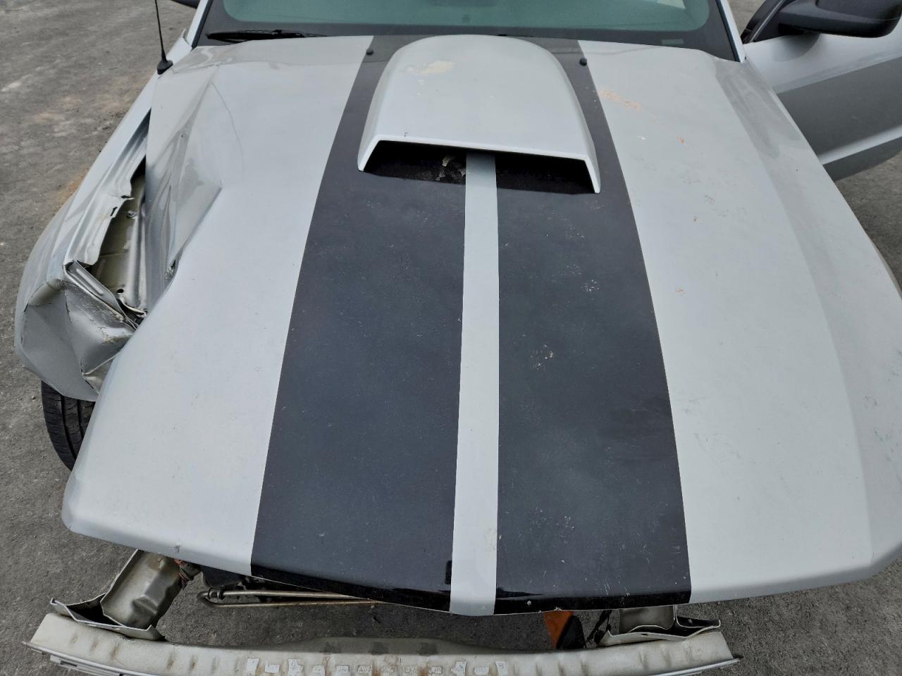 Ford Mustang Gt Image 3