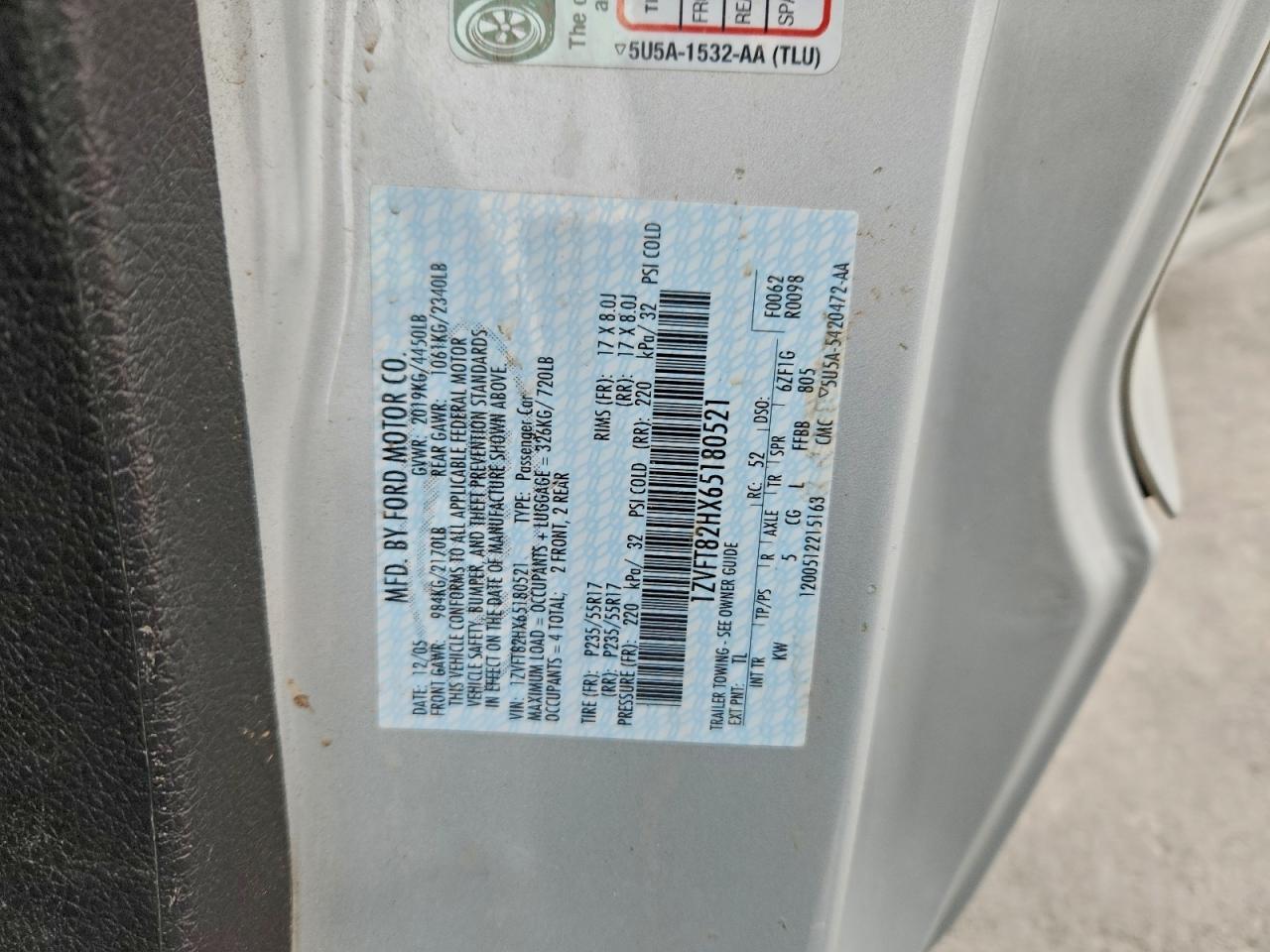 Ford Mustang Gt Image 2