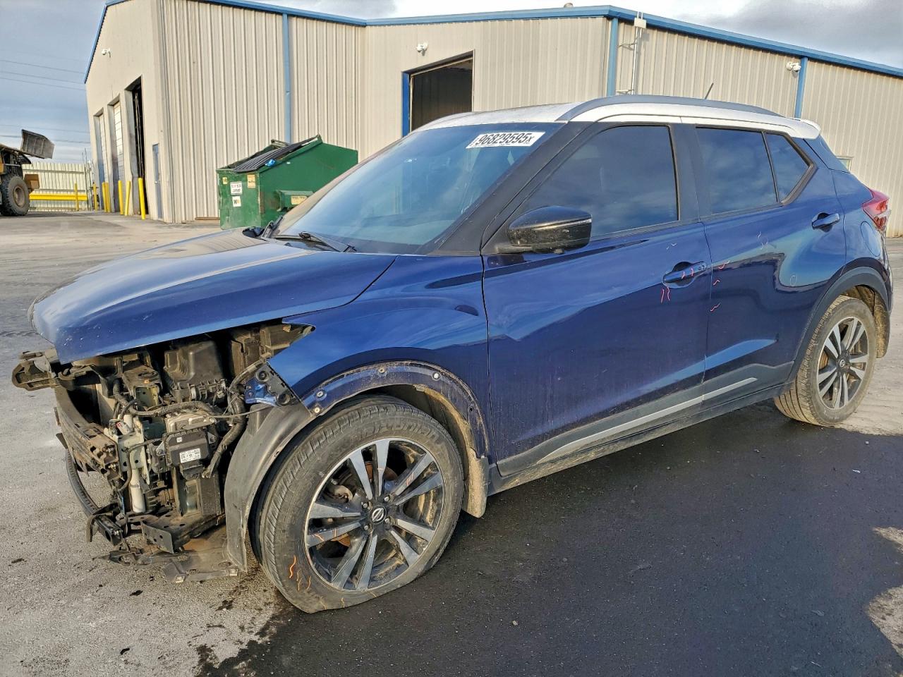 Nissan Kicks S Image 1