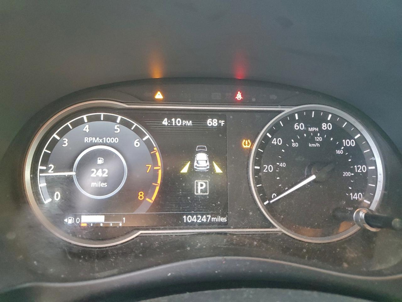 Nissan Kicks S Image 4