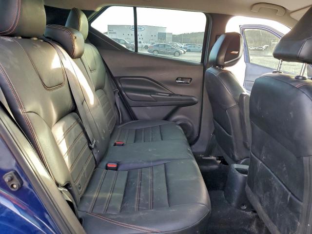 Nissan Kicks S Image 8