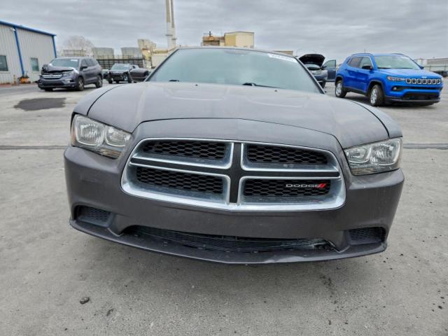 Dodge Charger Se Image 4