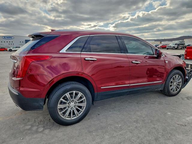 Cadillac XT5 Luxury Image 2