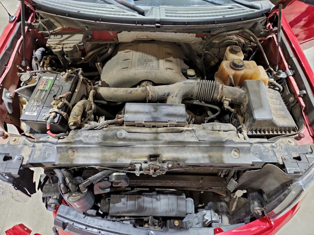 Ford F-150 Supercrew Image 9