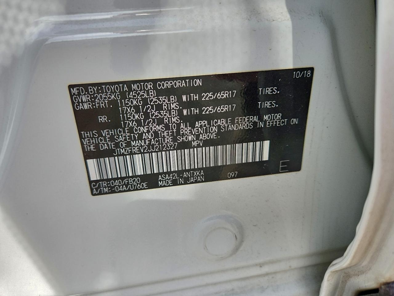 Toyota RAV4 Le Image 8