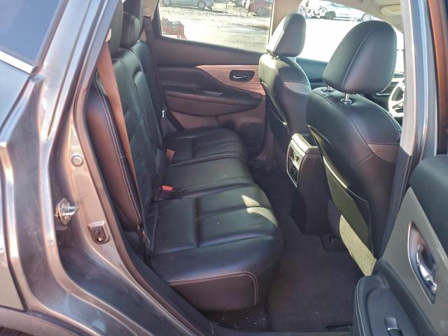 Nissan Murano S Image 4