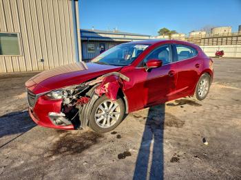  Salvage Mazda 3