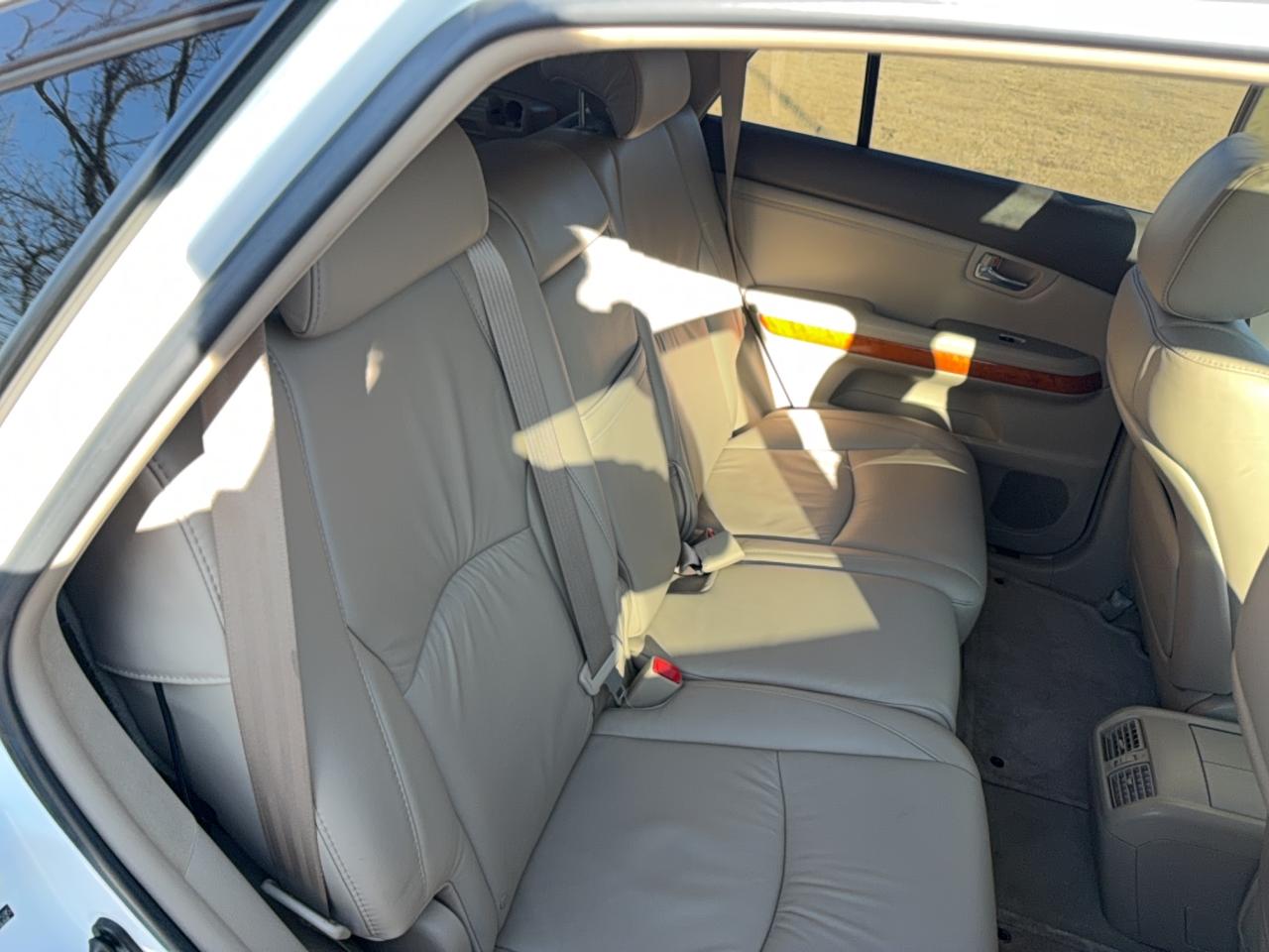 Lexus RX 350 Image 7