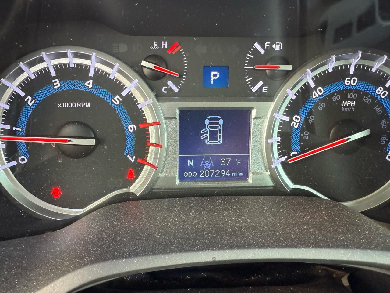 Toyota 4Runner Sr5/sr5 Premium Image 8