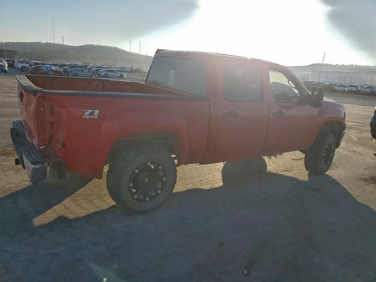 GMC Sierra K1500 Image 2