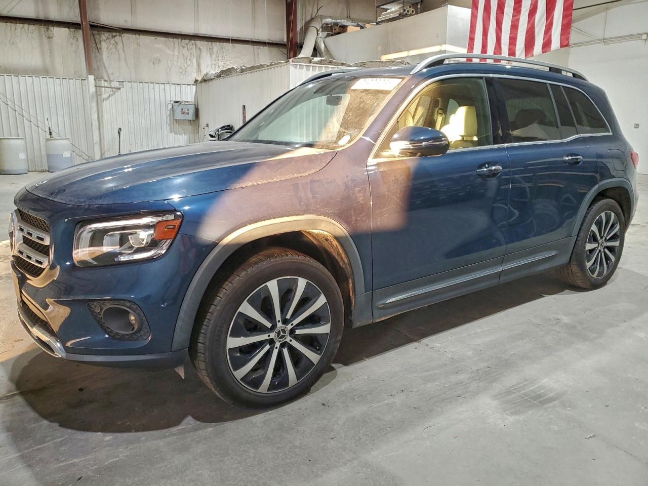 Mercedes-Benz GLB 250 Image 1