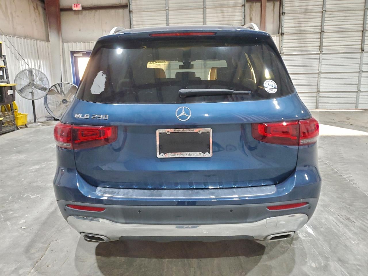 Mercedes-Benz GLB 250 Image 13