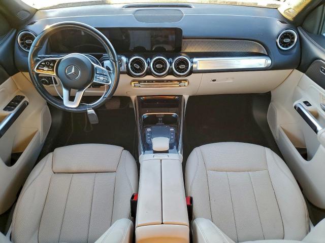 Mercedes-Benz GLB 250 Image 6