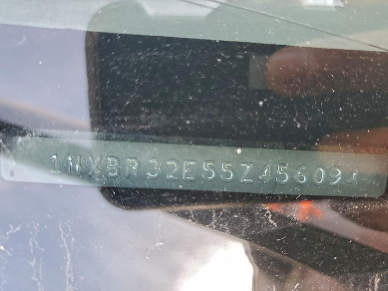 Toyota Corolla Ce Image 11