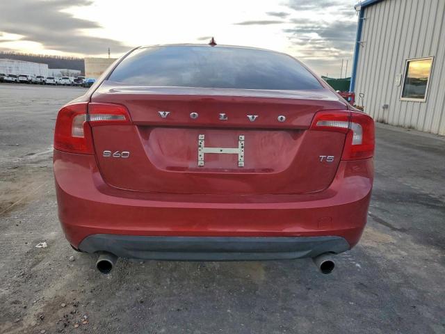 Volvo S60 T5 Image 11