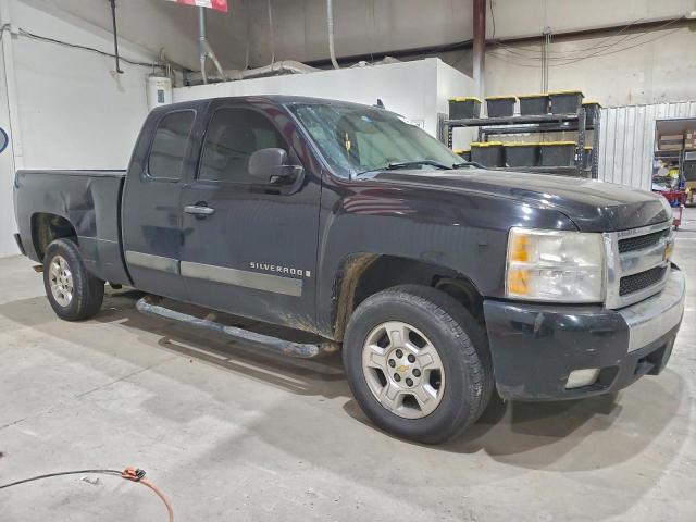 Chevrolet Silverado C1500 Image 9