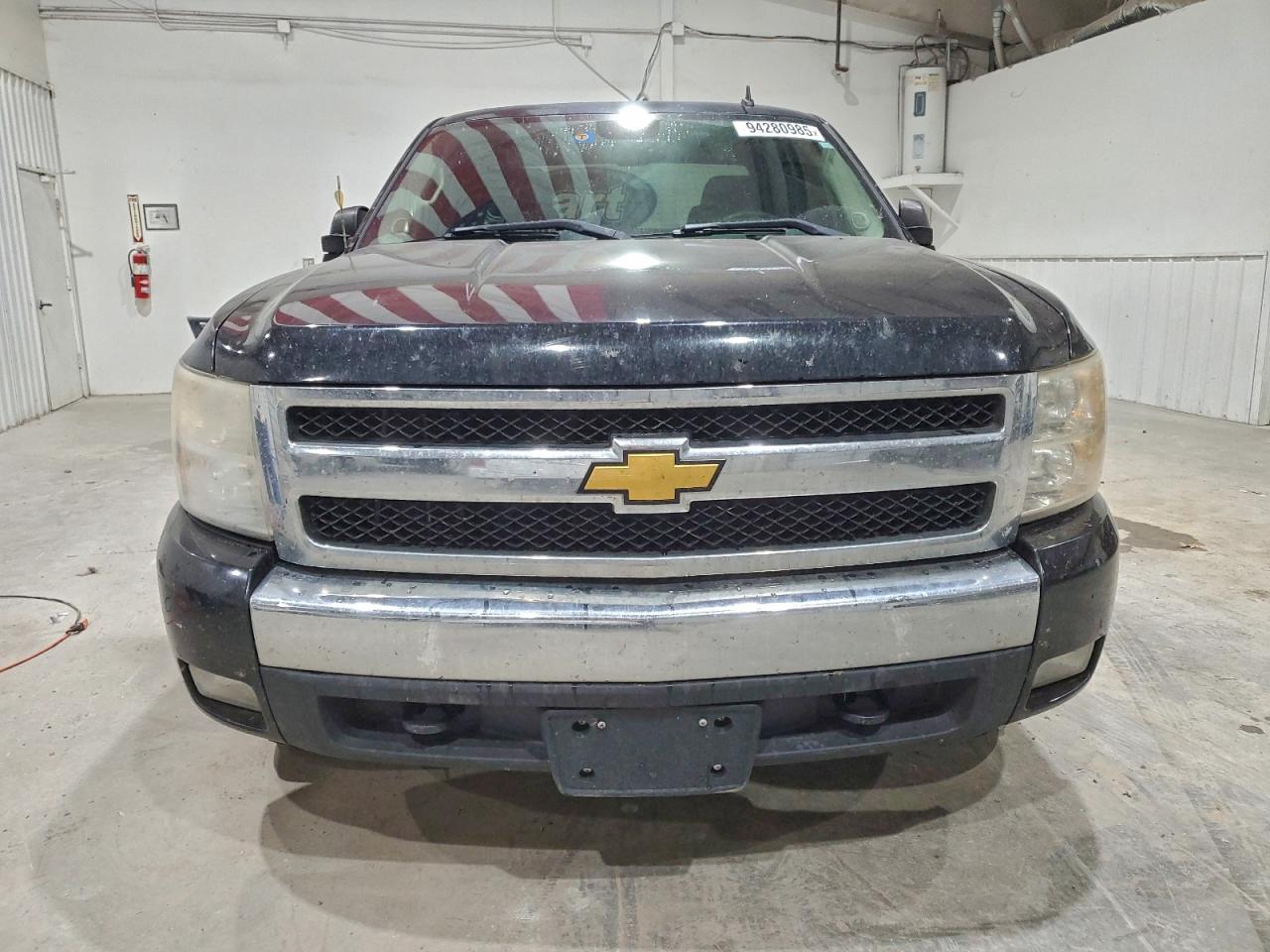 Chevrolet Silverado C1500 Image 4