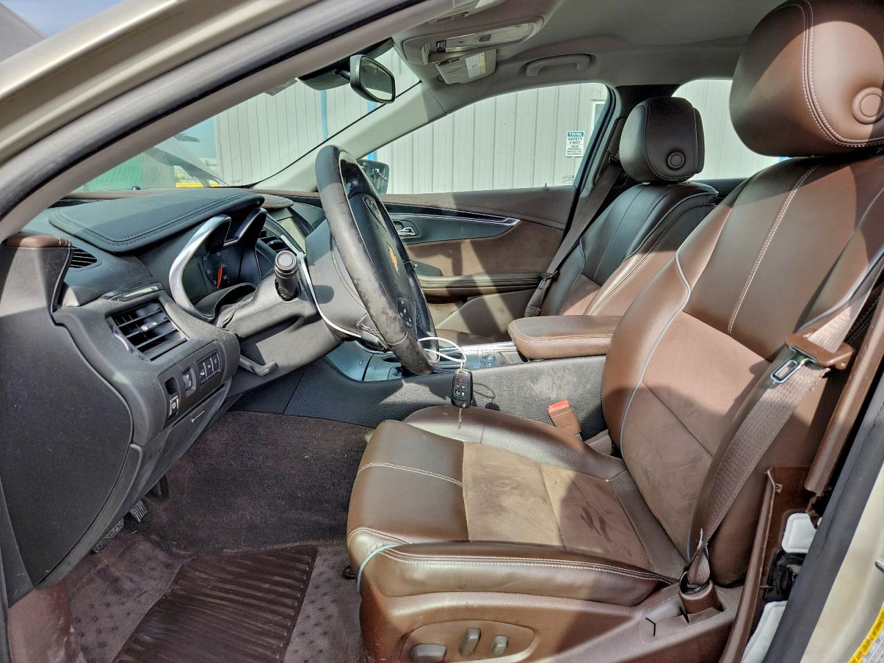 Chevrolet Impala Lt Image 10