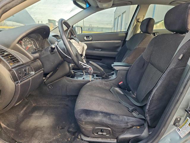 Mitsubishi Galant Es Image 5