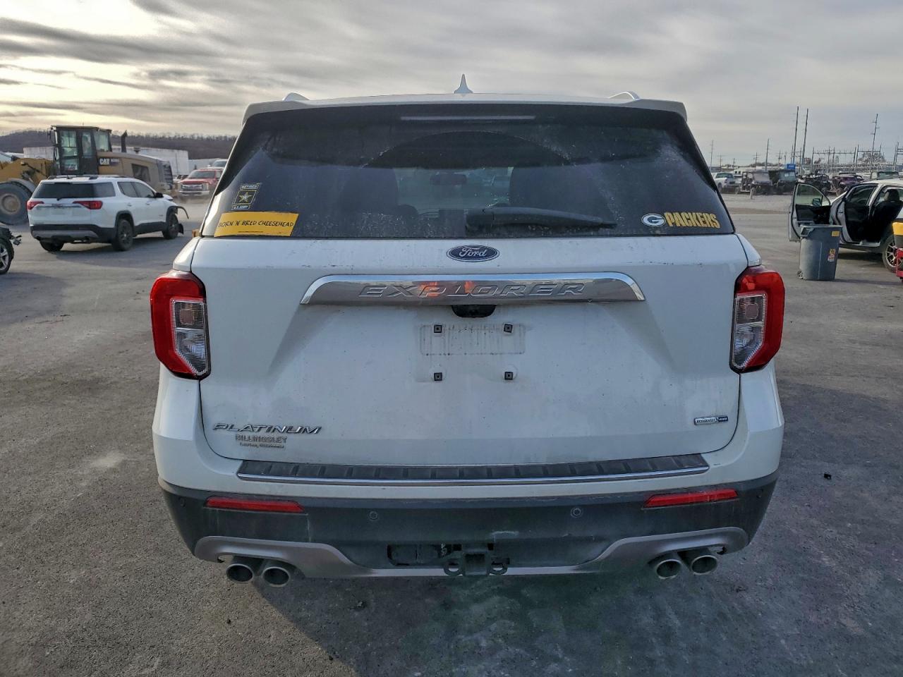 Ford Explorer Platinum Image 10