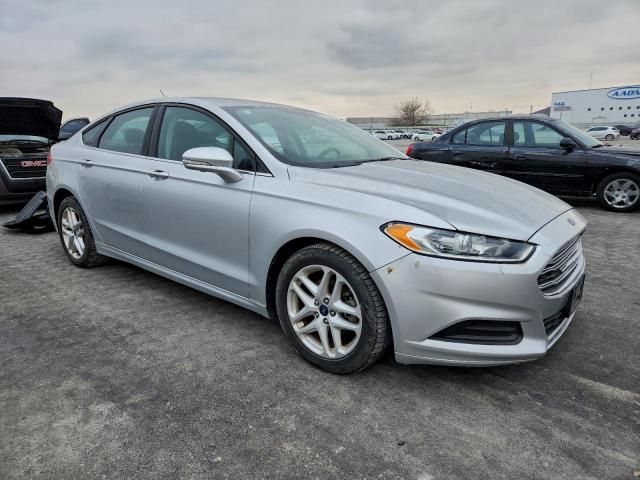 Ford Fusion Se Image 7