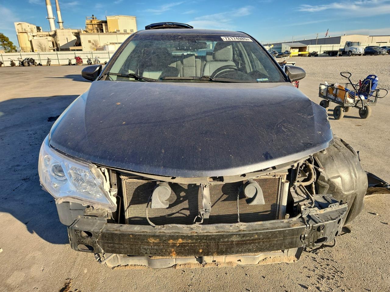 Toyota Camry L Image 9