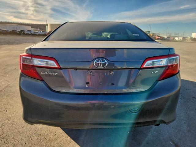 Toyota Camry L Image 5