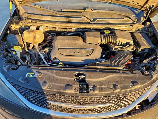 Chrysler Minivan Lxi Image 2