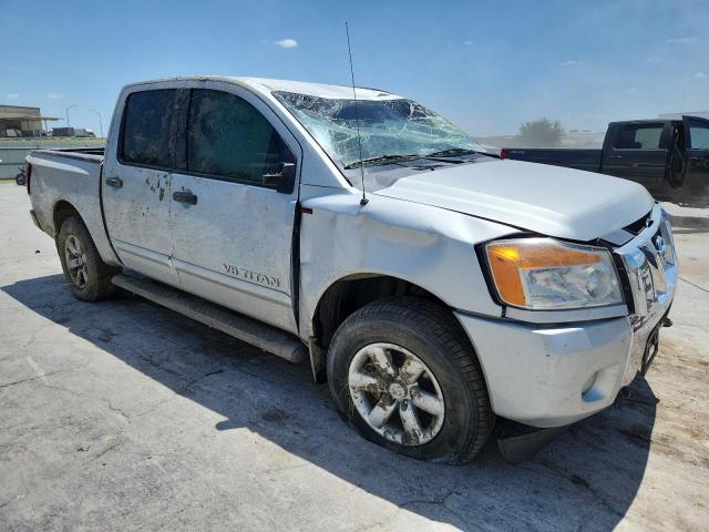 Nissan Titan S Image 2
