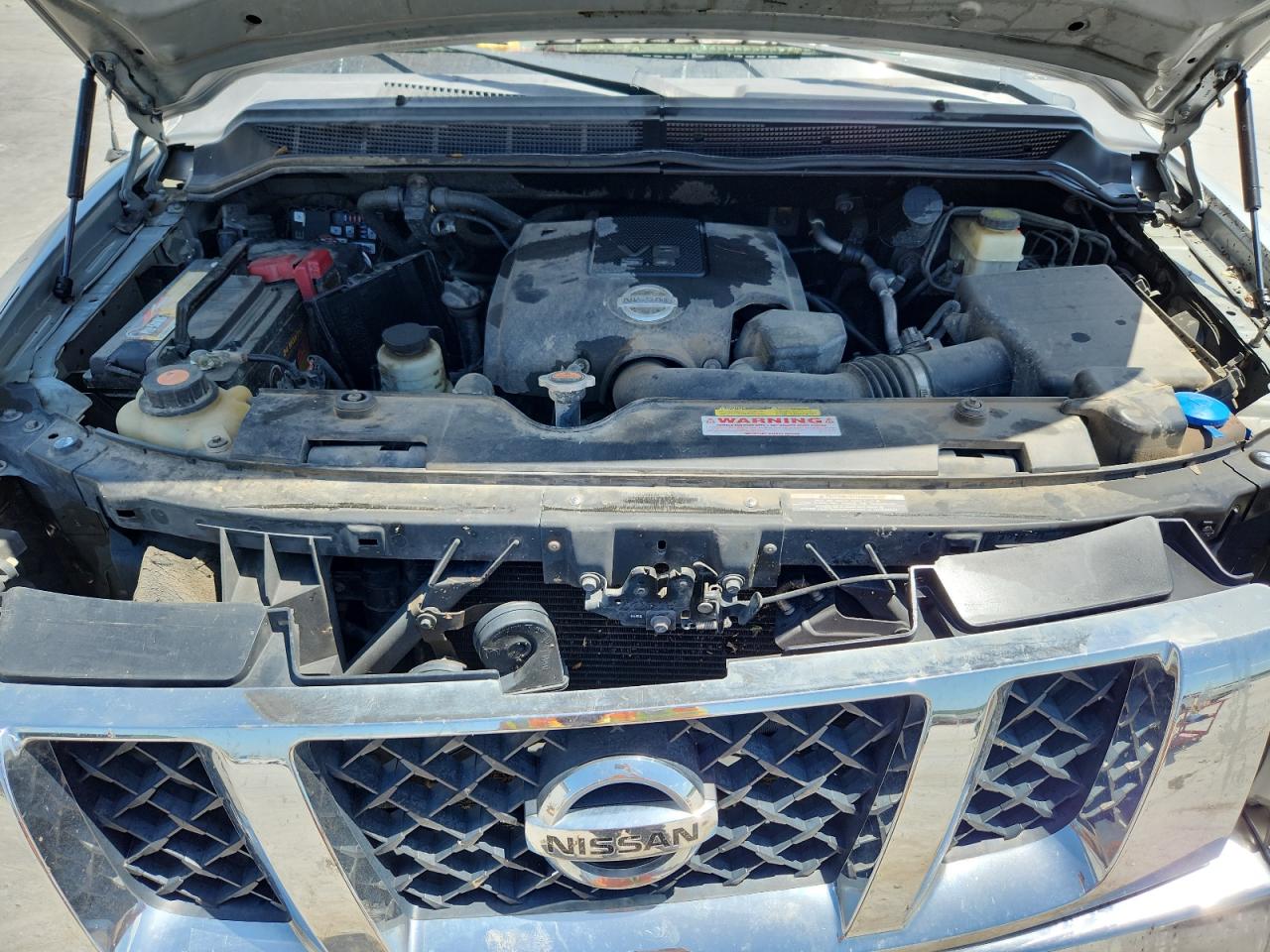 Nissan Titan S Image 10
