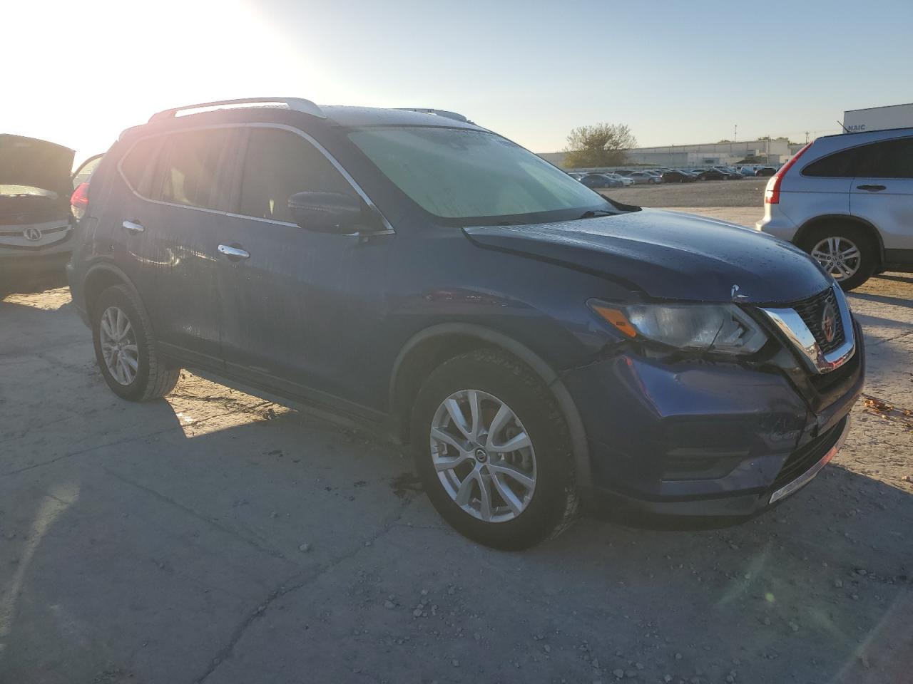 Nissan Rogue S Image 13