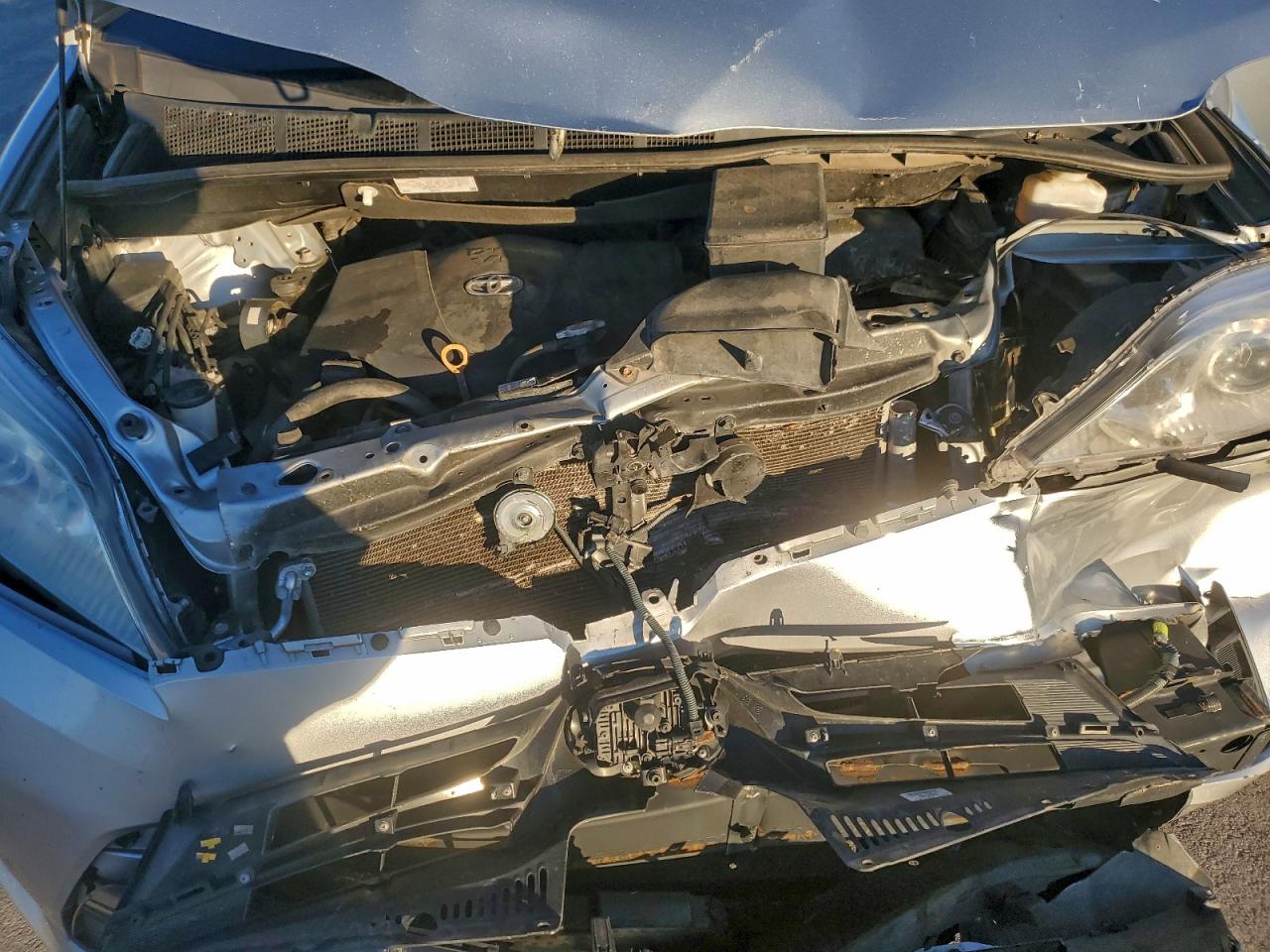 Toyota Sienna Le Image 12