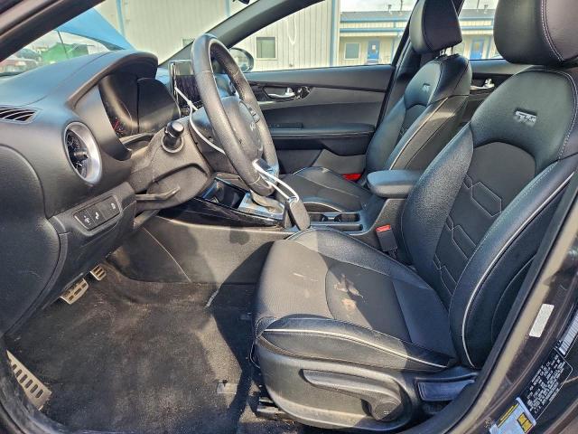 Kia Forte Gt Line Image 3