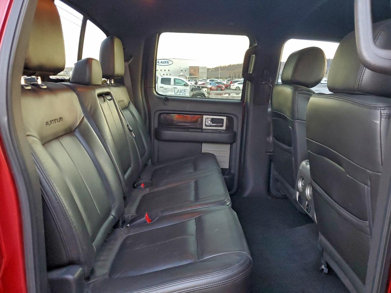 Ford F-150 Supercrew Image 8