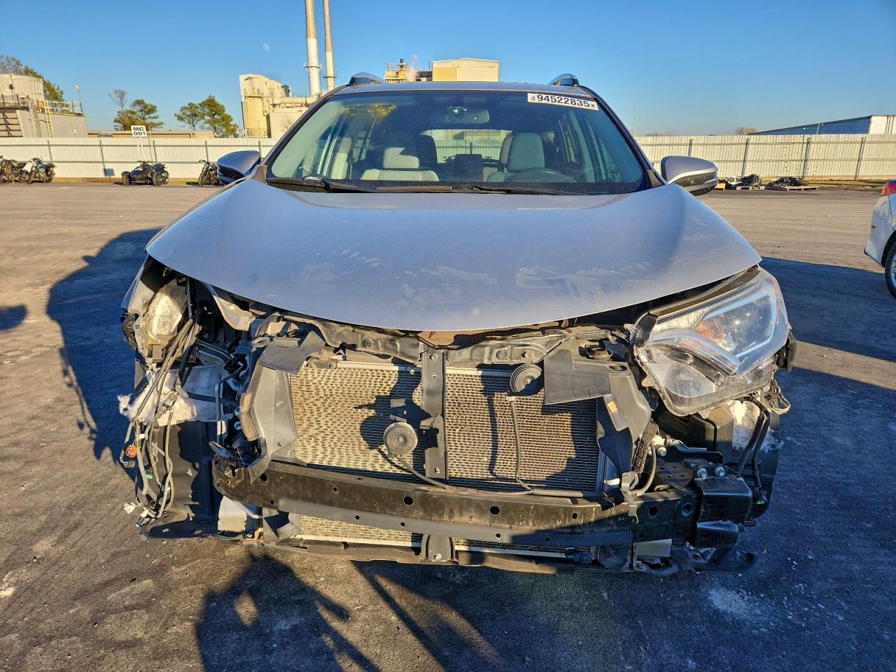 Toyota RAV4 Xle Image 2