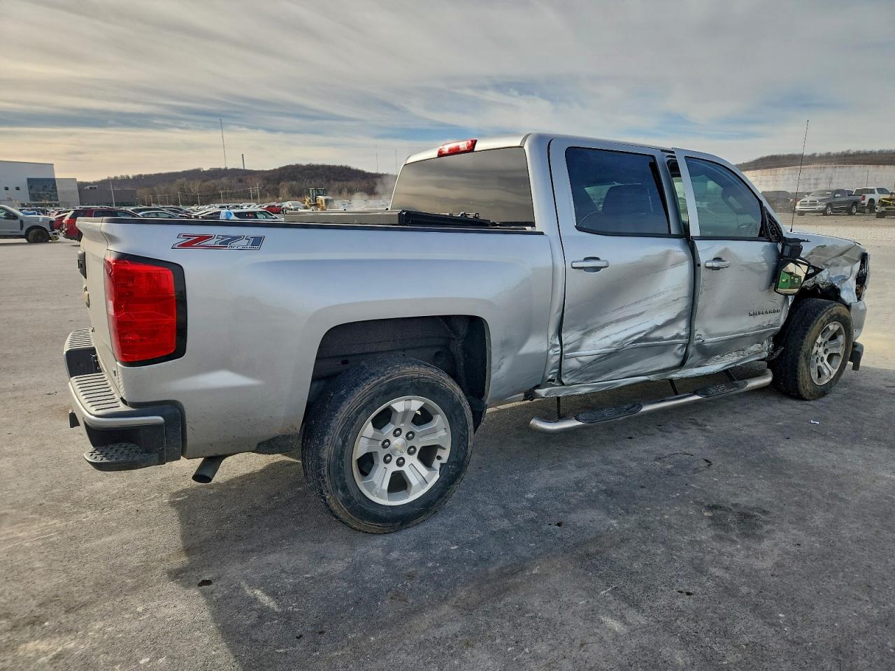 Chevrolet Silverado K1500 Lt Image 2