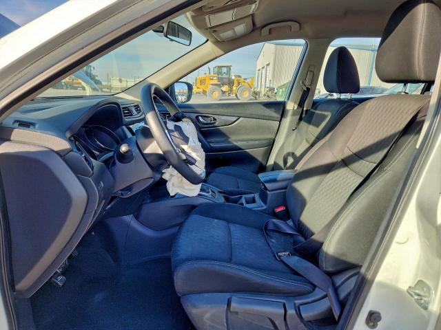 Nissan Rogue S Image 6