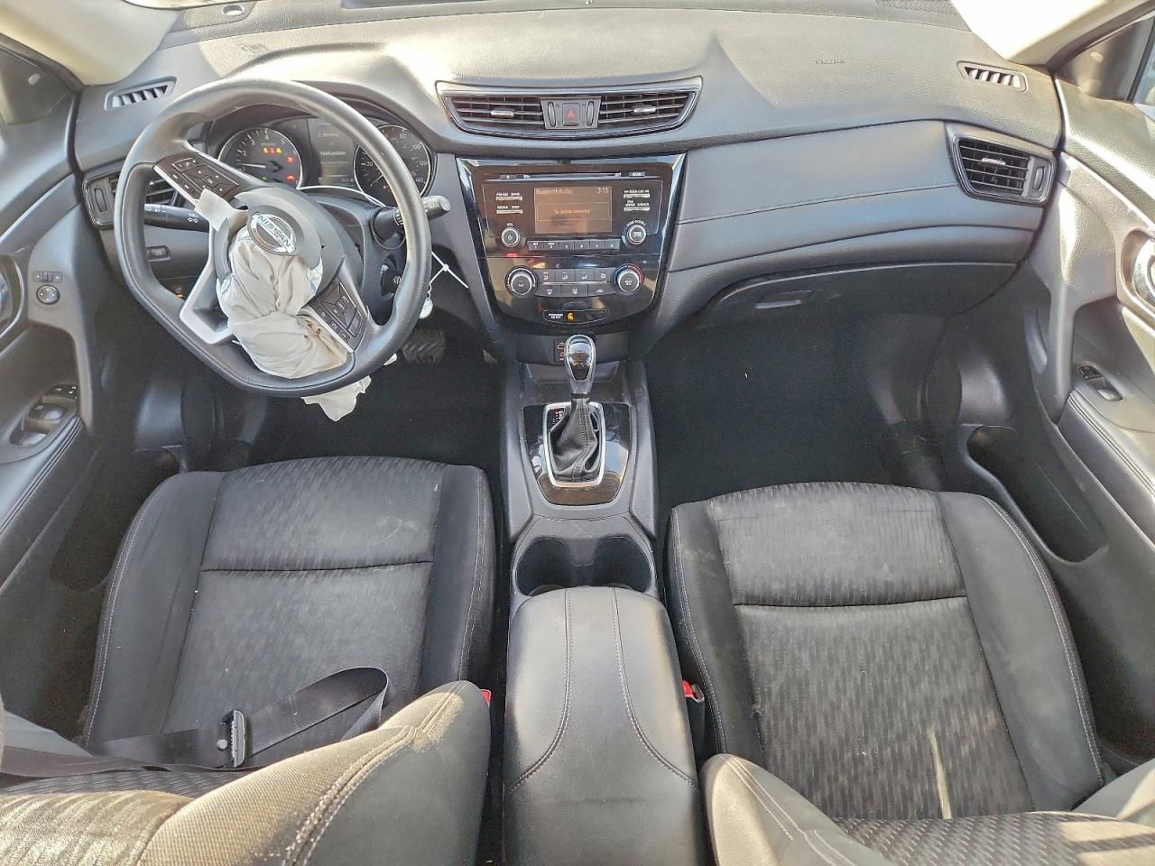 Nissan Rogue S Image 7