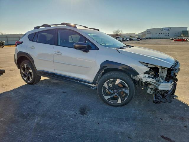 Subaru Crosstrek Limited Image 3
