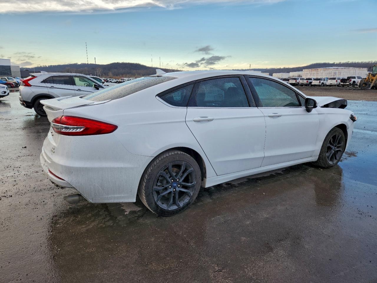 Ford Fusion Se Image 10