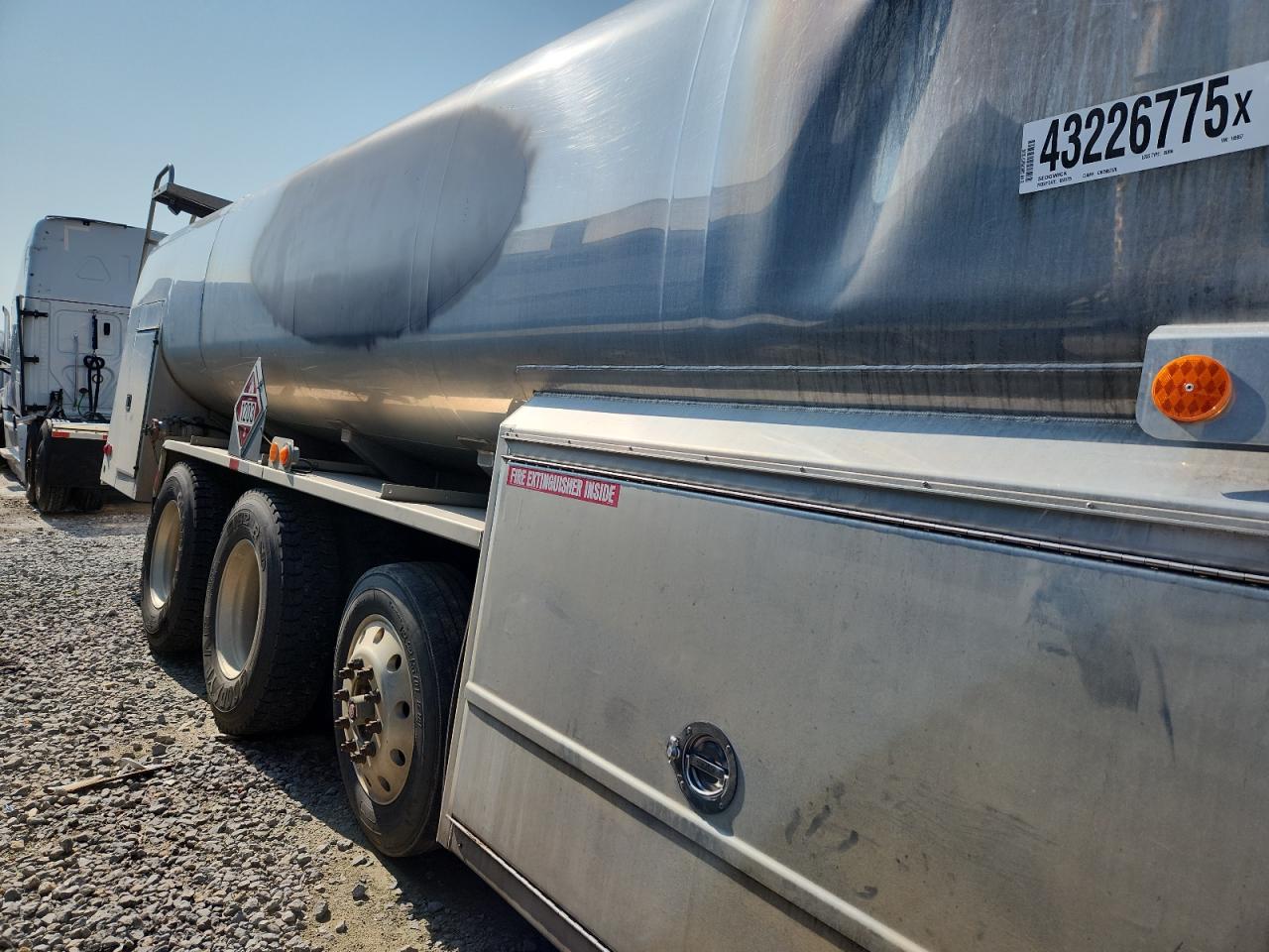 Kenworth Constructi T880 Image 9