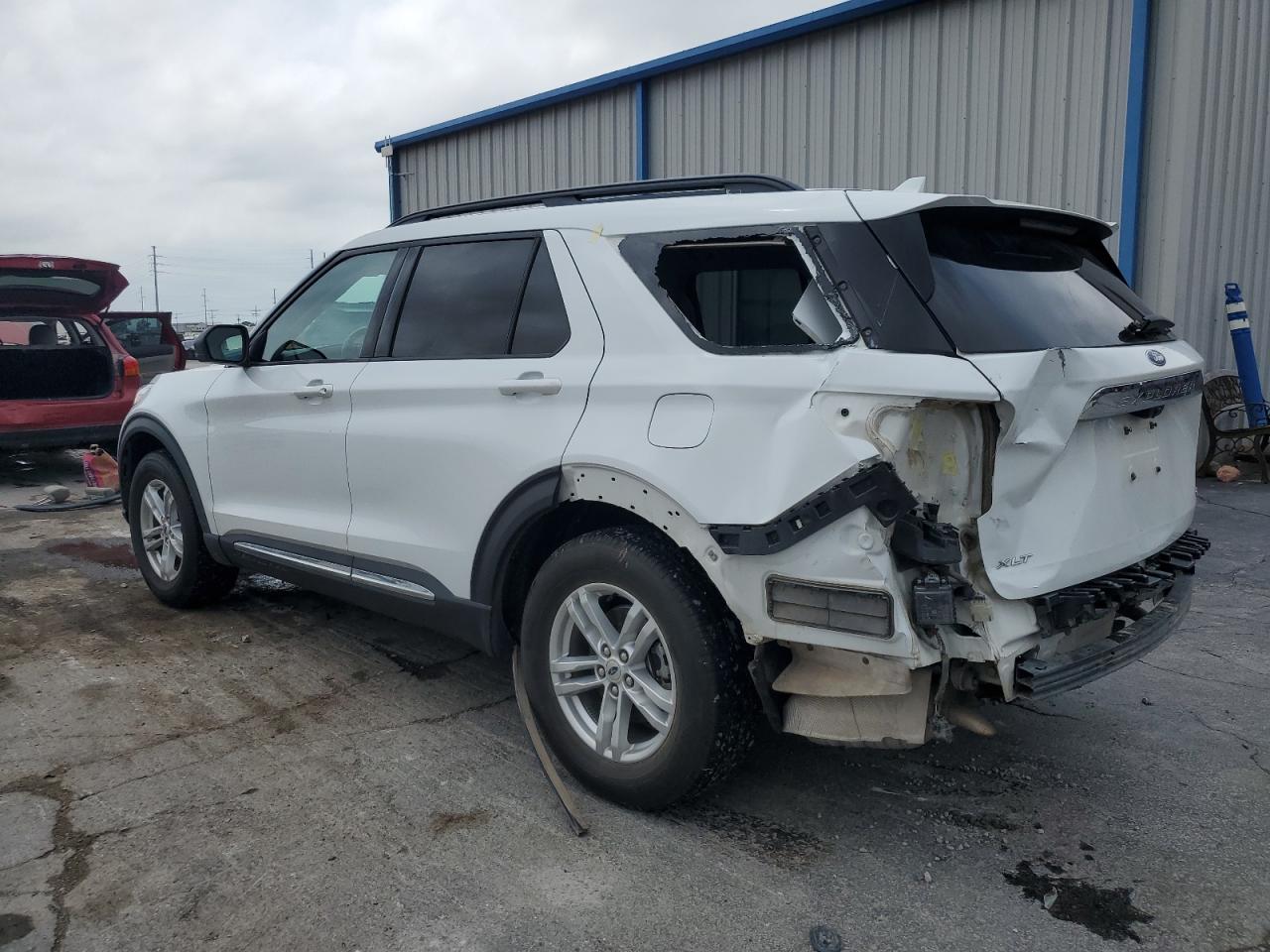 Ford Explorer Xlt Image 3