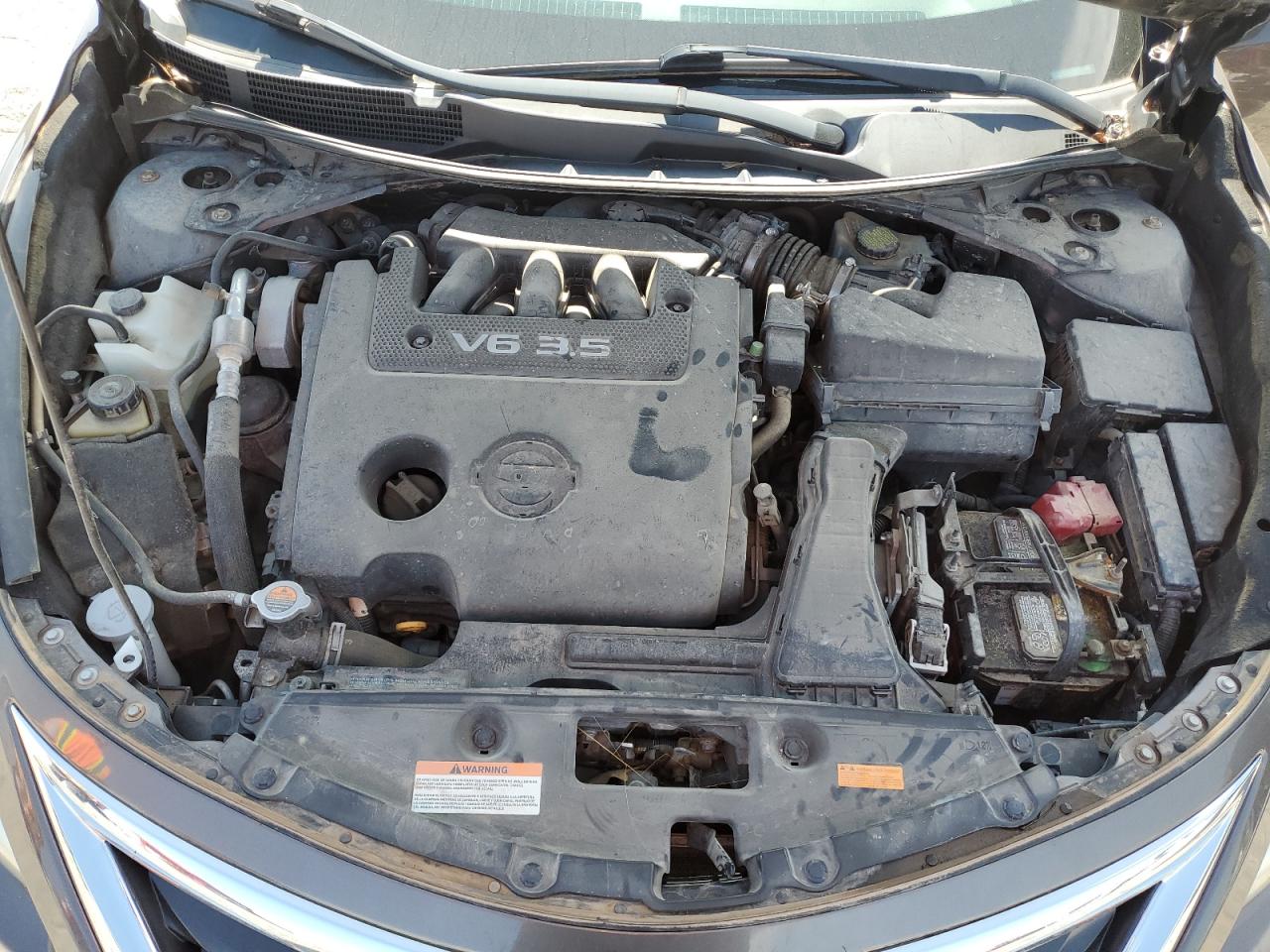 Nissan Altima 3.5s Image 12