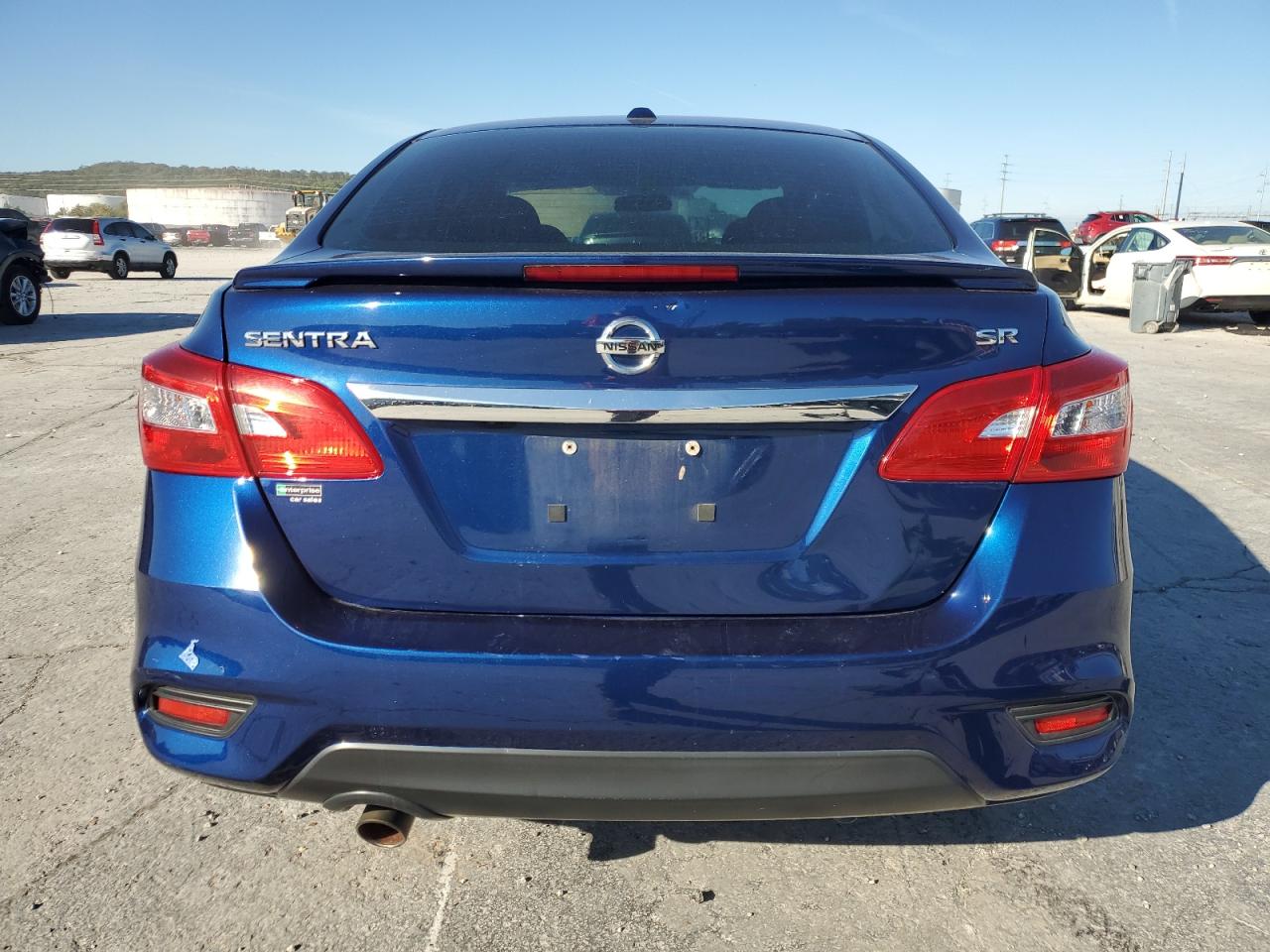 Nissan Sentra S Image 9